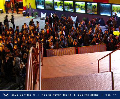 Pecha Kucha Night | Volumen 17 | Photo 01 | Blue Vertigo ©